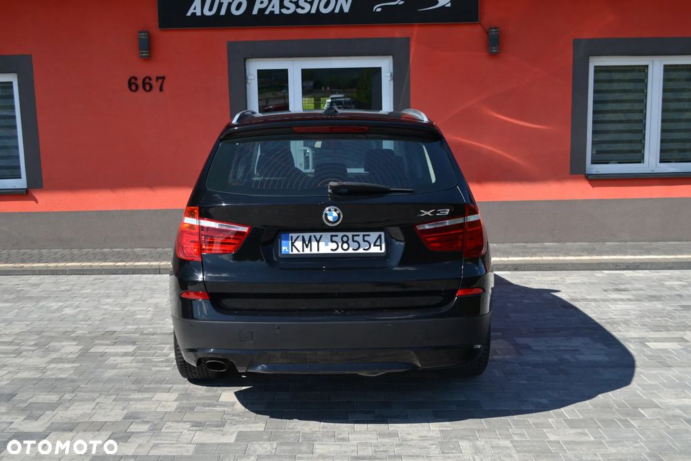 BMW X3 xDrive20d - 23