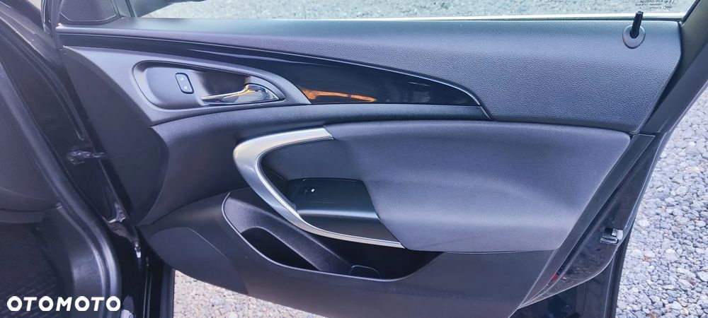 Opel Insignia - 14