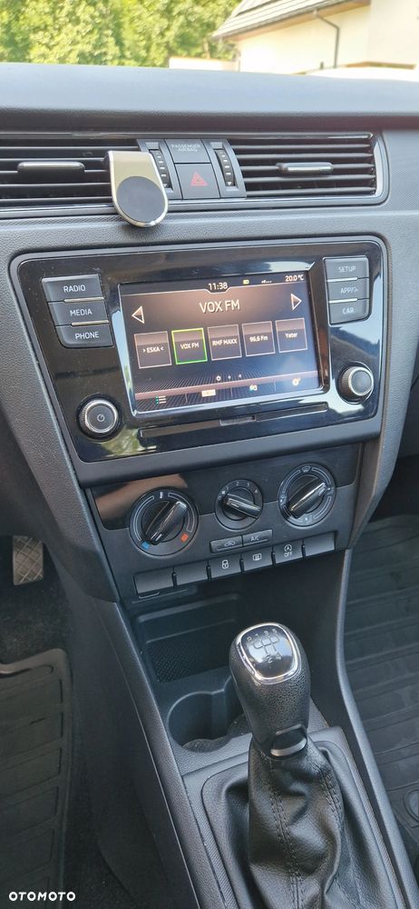 Skoda RAPID 1.0 TSI Active - 8