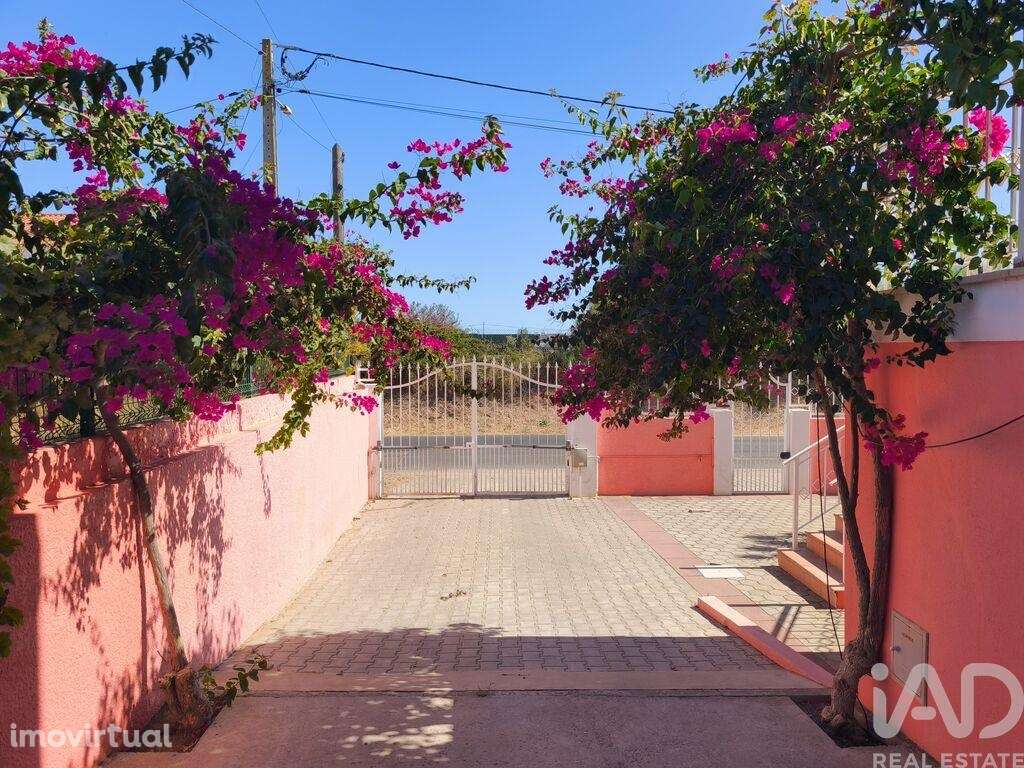 Casa / Villa T4 em Vila Nova de Cacela de 233,00 m2 - Grande imagem: 4/29