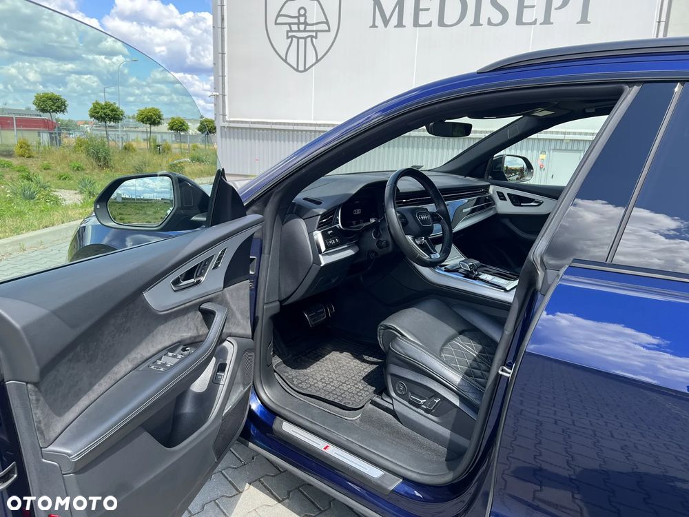 Audi SQ8 - 10
