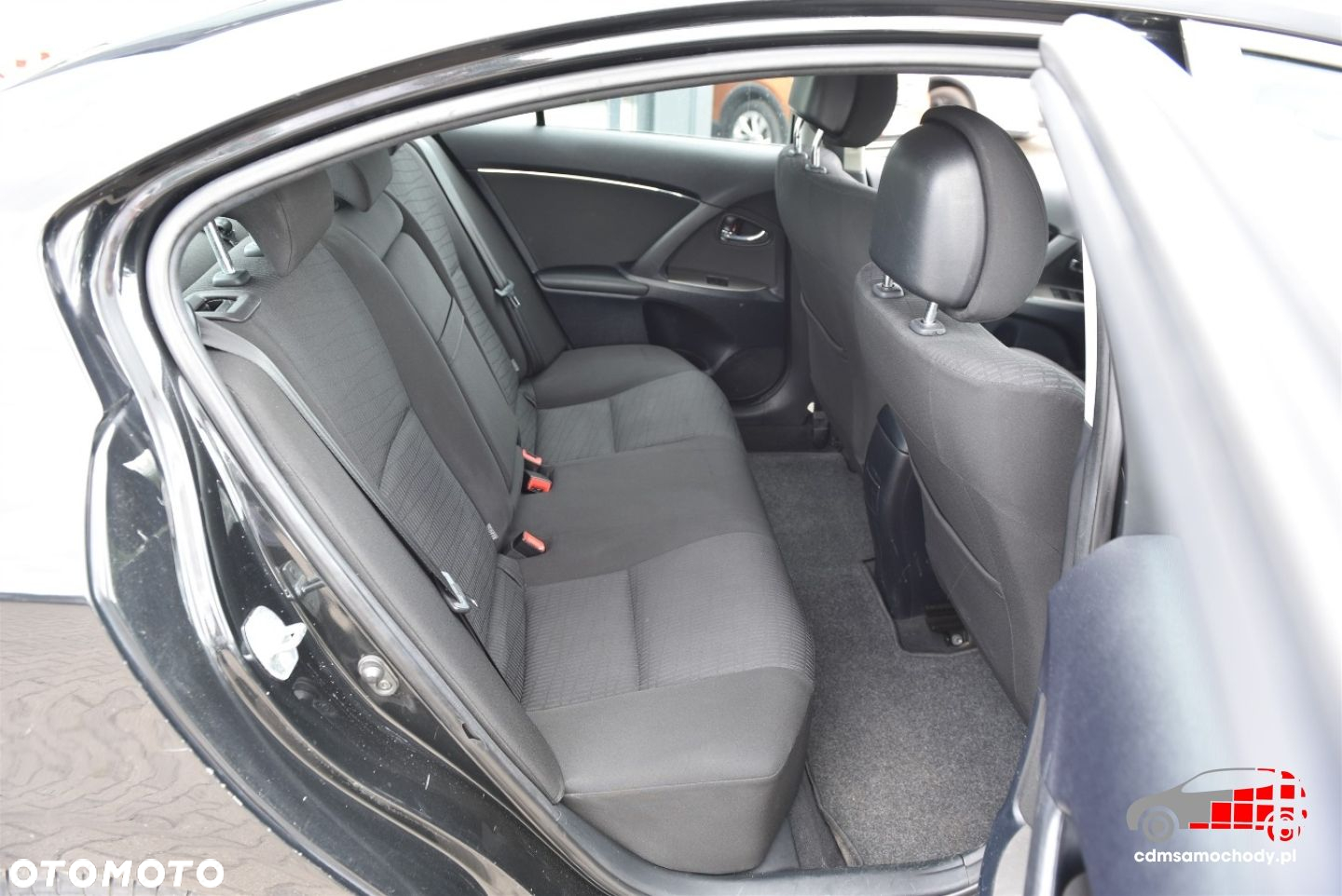 Toyota Avensis - 18
