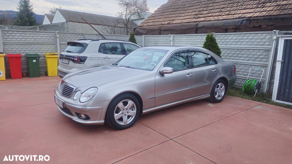 Mercedes-Benz E 200 KOMPRESSOR Automatik Elegance Sport Edition - 14