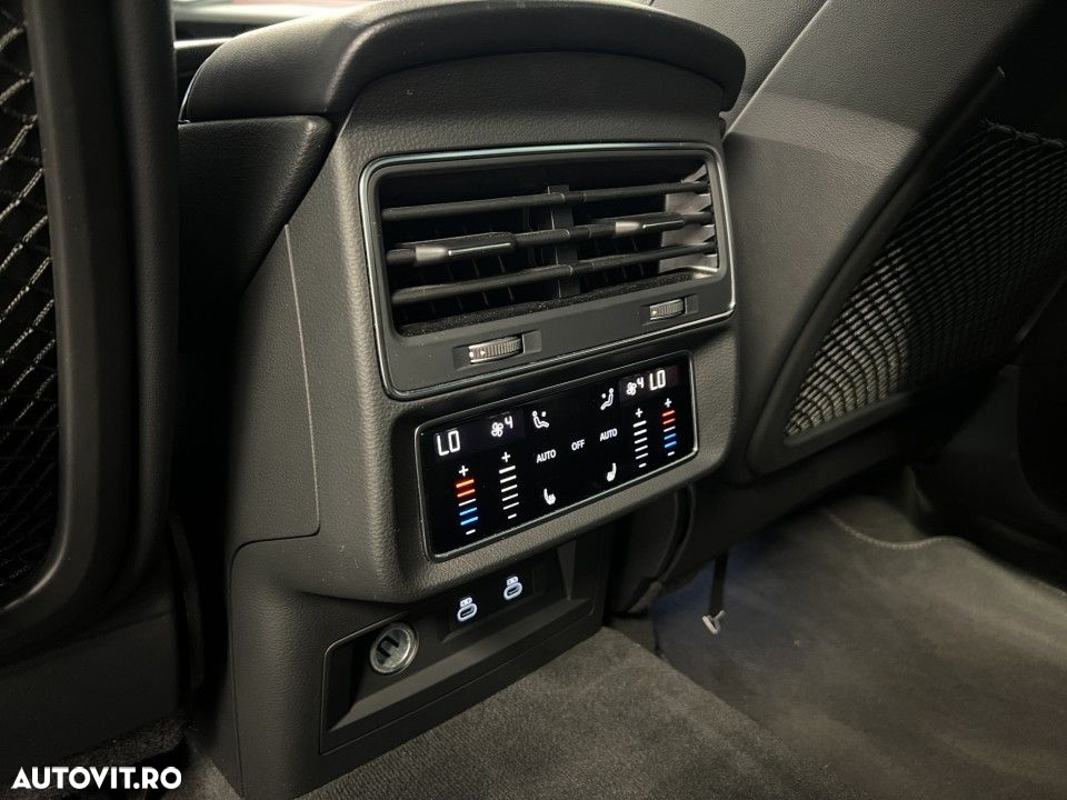 Audi Q7 - 17