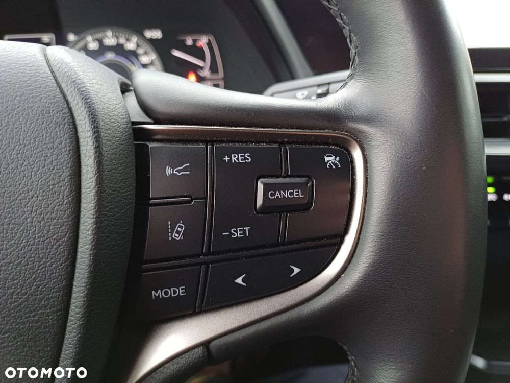 Lexus UX 250h GPF F Sport Design 2WD - 19