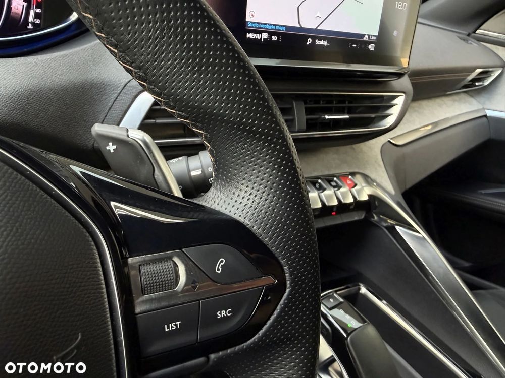 Peugeot 5008 - 8
