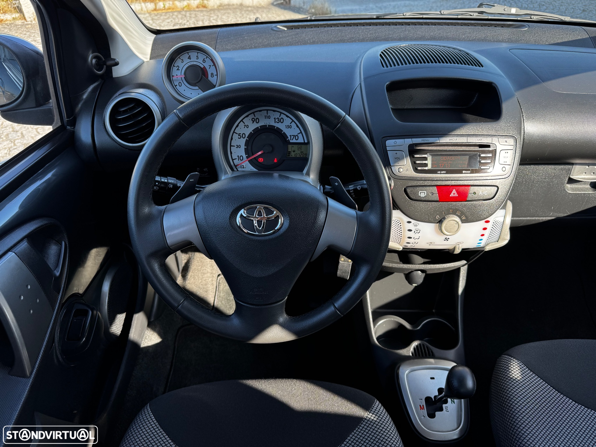 Toyota Aygo 1.0 Plus Sport Pack MM - 20