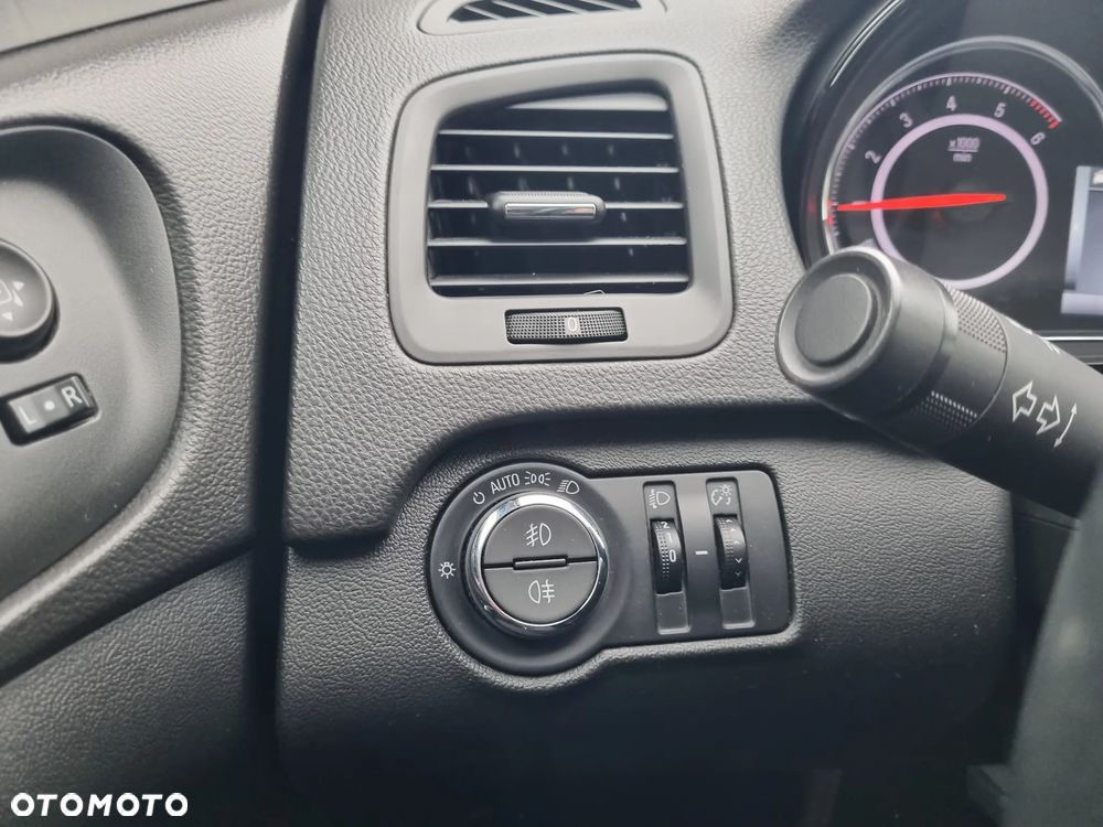 Opel Insignia 2.0 CDTI ecoFLEX Start/Stop Business Edition - 19