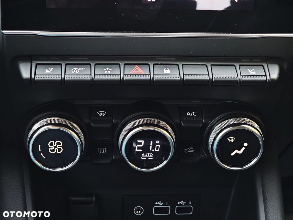 Renault Captur 1.3 TCe mHEV Techno EDC - 33