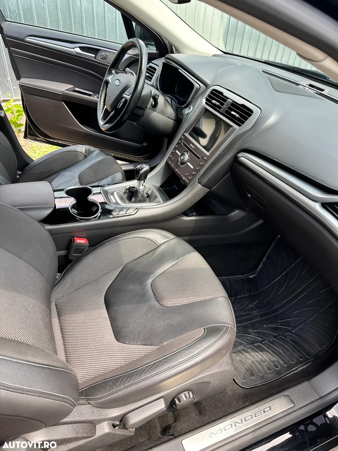 Ford Mondeo 2.0 TDCi Titanium - 20