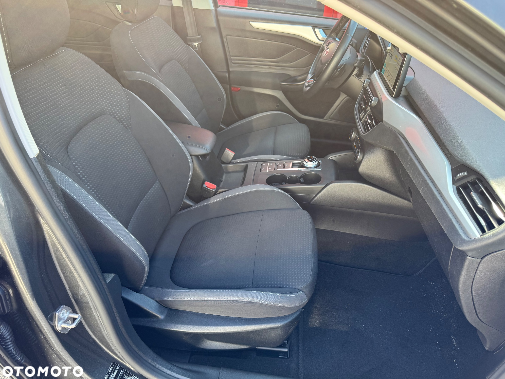Ford Focus 2.0 EcoBlue Active - 37