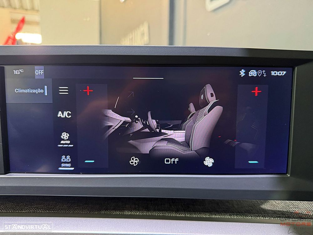 Peugeot 3008 1.2 Hybrid Allure e-DCS6 - 31