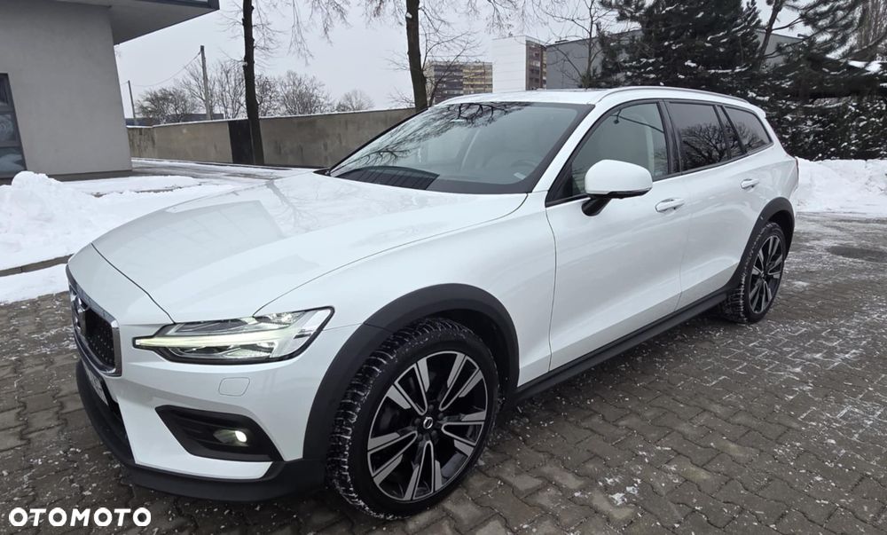 Volvo V60 Cross Country D4 AWD - 2