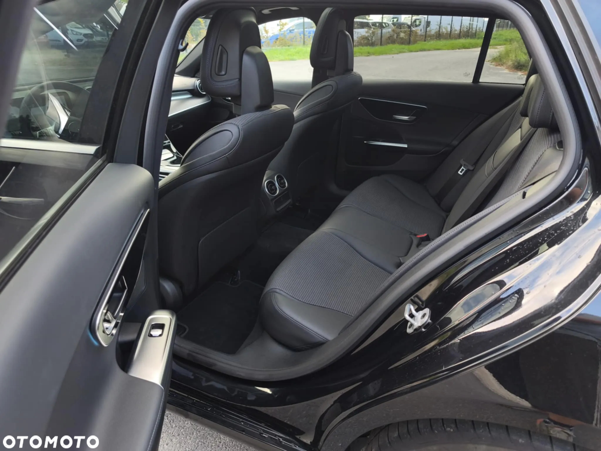 Mercedes-Benz Klasa C 200 d T 9G-TRONIC Avantgarde Advanced - 31
