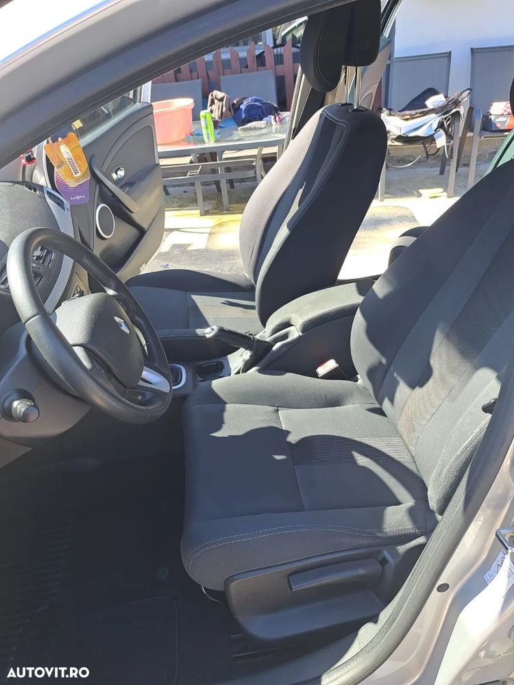 Renault Megane - 9