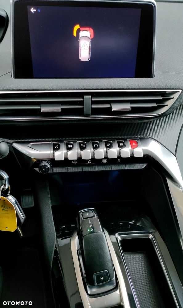 Peugeot 5008 - 19