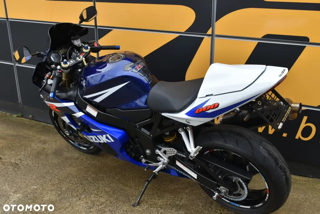 Suzuki GSX-R - 8