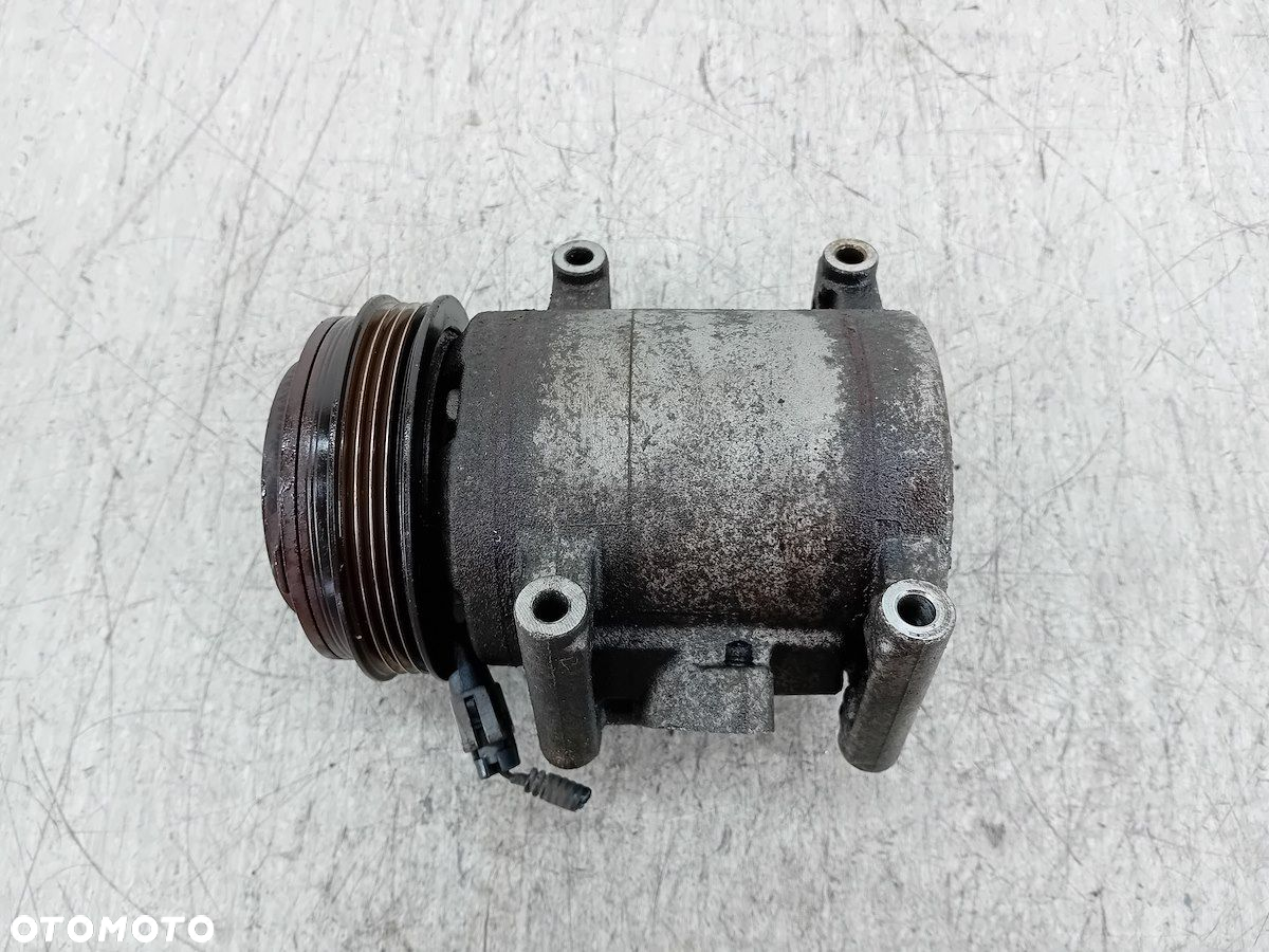 POMPA, SPRĘŻARKA KLIMATYZACJI CHEVROLET SPARK II 95967303 1.2 16V - 2
