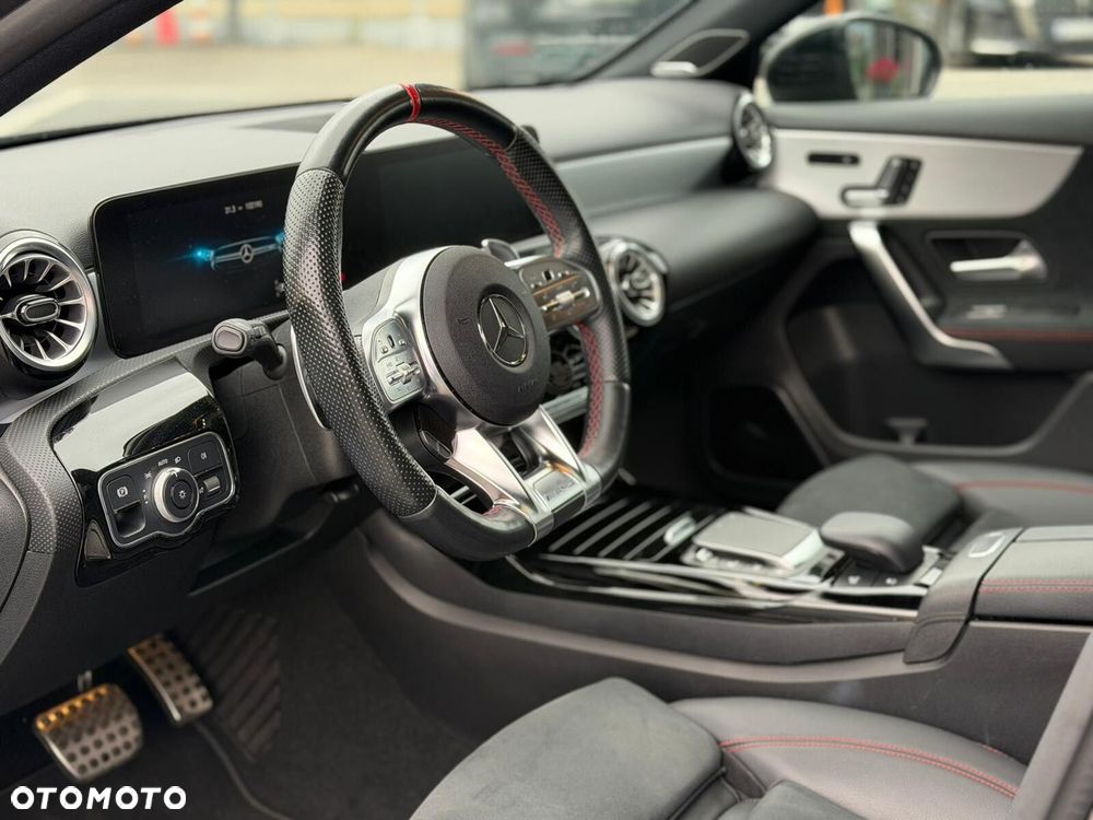 Mercedes-Benz Klasa A 35 AMG 4-Matic 7G-DCT - 12