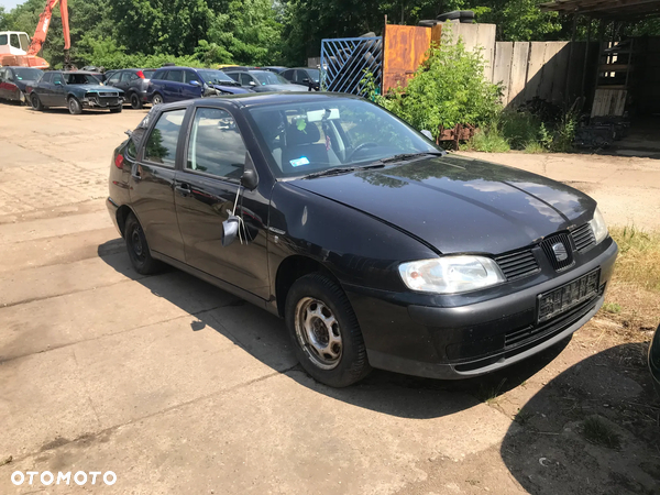 SEAT CORDOBA 1.4 APE LA9Y 2000R