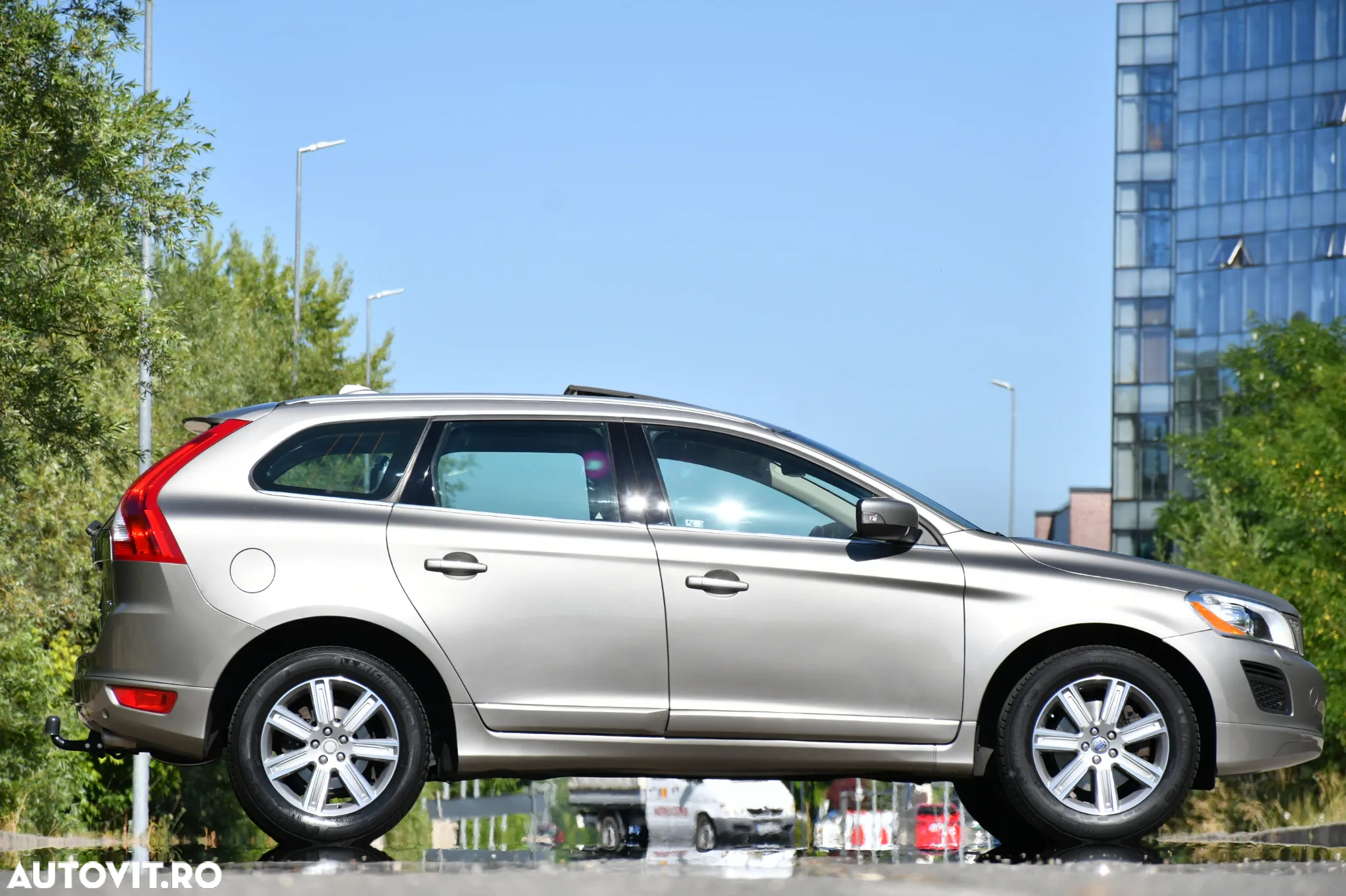 Volvo XC 60 D5 AWD Aut. Summum - 5