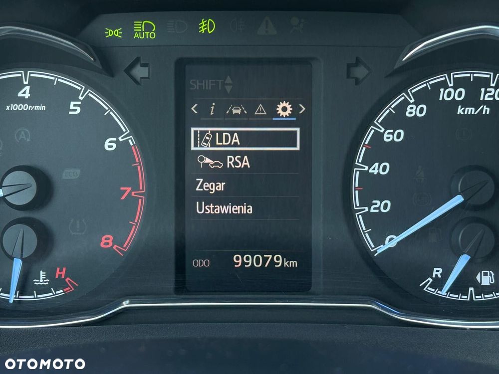 Toyota Yaris 1.5 Premium - 26