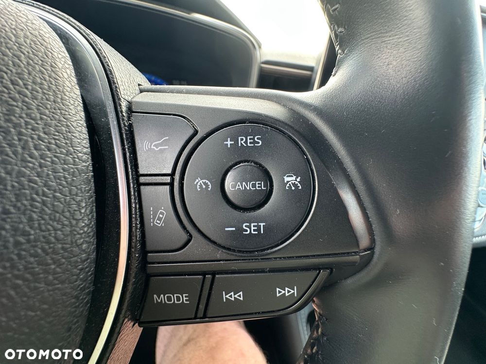 Toyota Corolla 1.8 Hybrid GPF Trek - 18