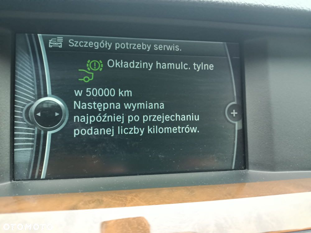 BMW Seria 5 525d - 23