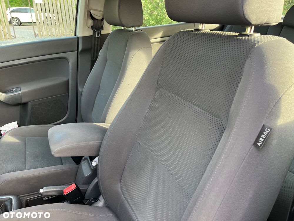 Volkswagen Golf Plus 1.9 TDI Tour - 12