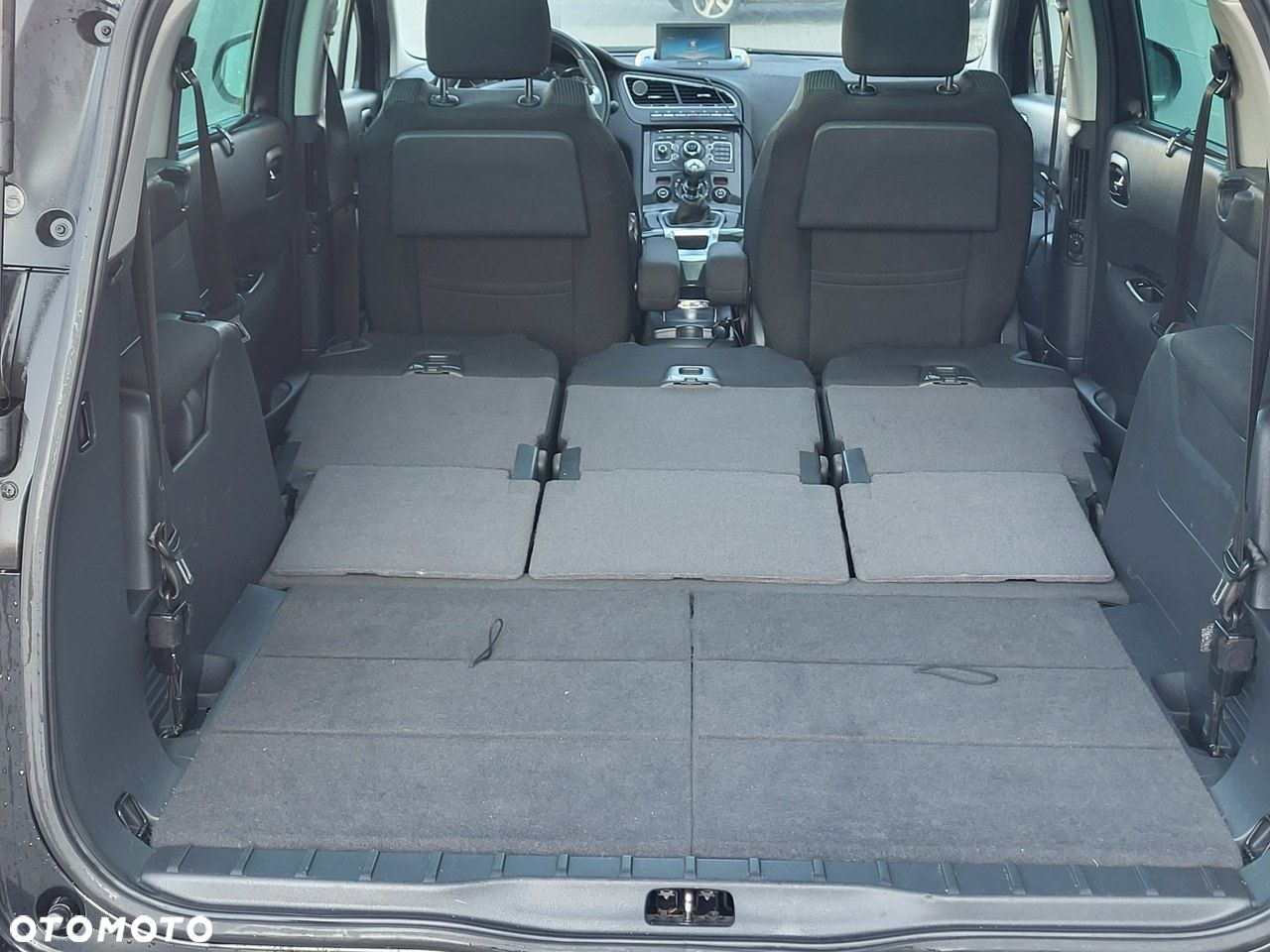 Peugeot 5008 2.0 BlueHDi Active 7os - 31