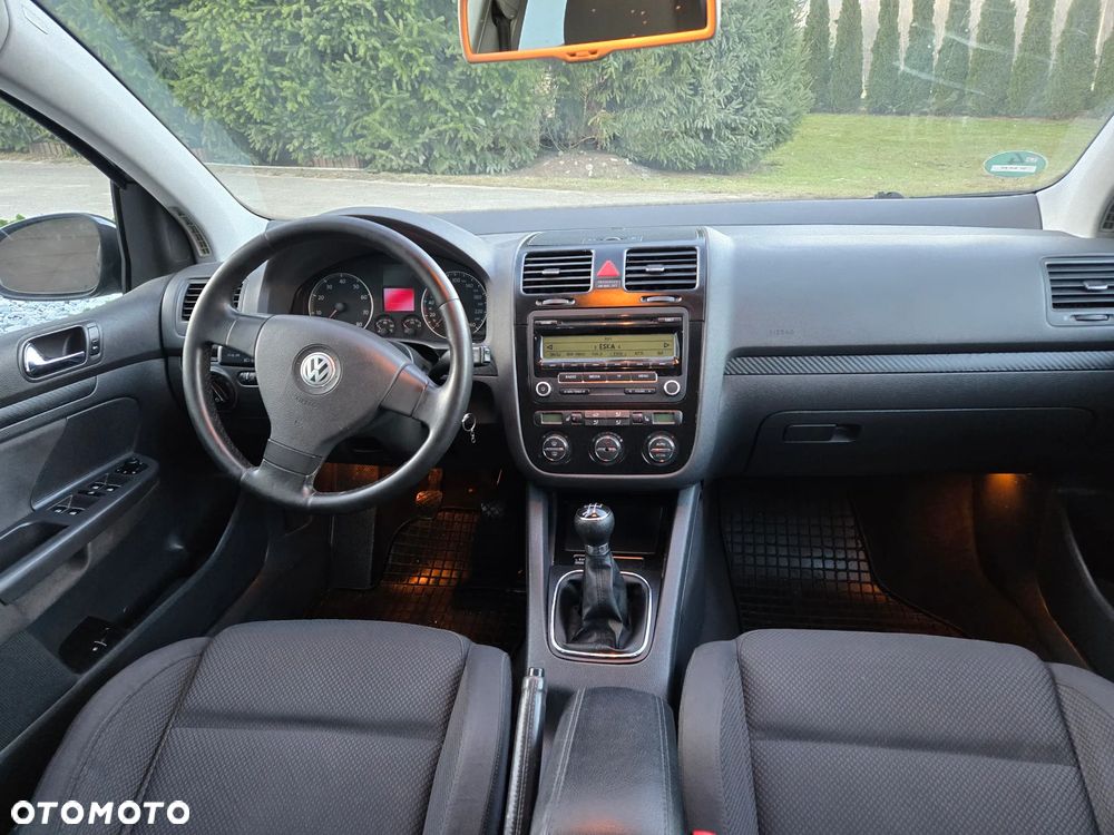Volkswagen Golf 1.6 Edition - 24