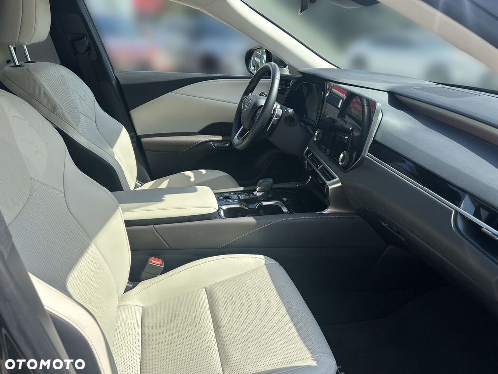 Lexus RX 450h+ F Sport Design - 10