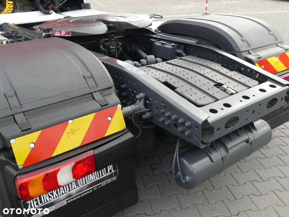 Mercedes-Benz ACTROS 1845 / EURO 6 / AUTOMAT / STANDARD / BIG SPACE / - 18