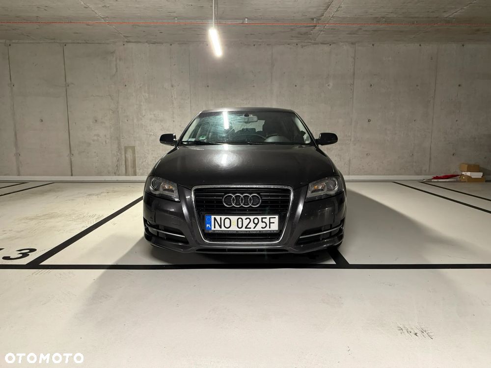 Audi A3 Sportback - 13