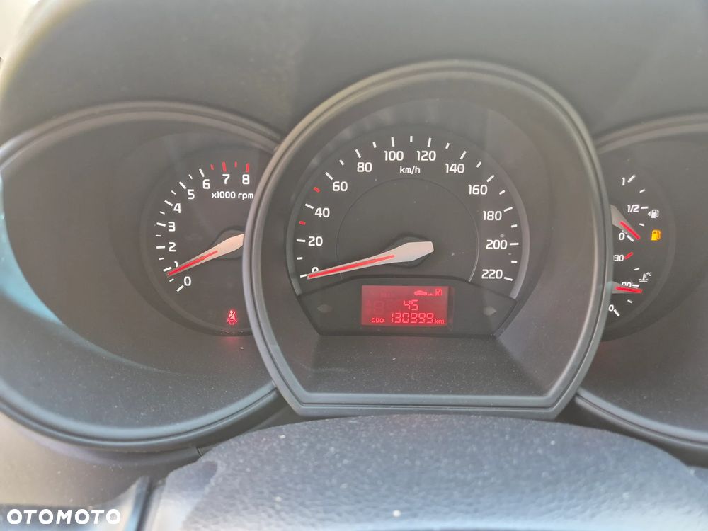Kia Rio 1.2 XL Business Line - 21
