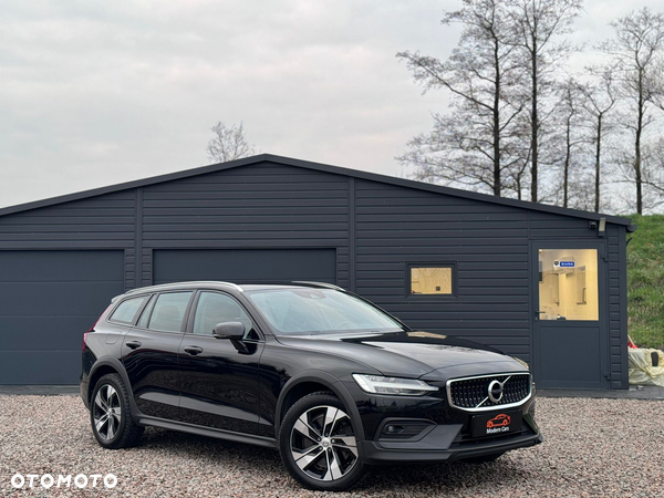 Volvo V60 Cross Country B4 D AWD Geartronic Pro
