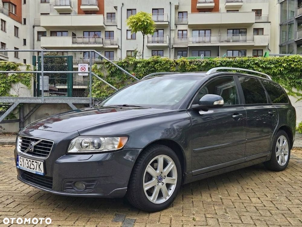 Volvo V50 - 2