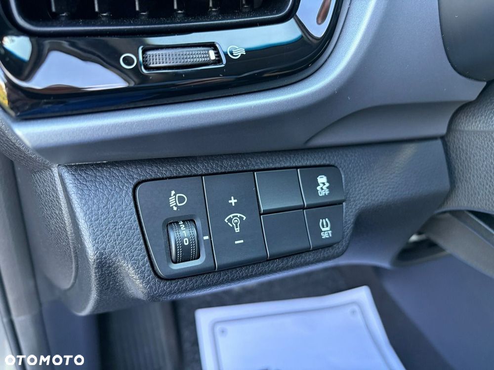 Kia Stonic - 19