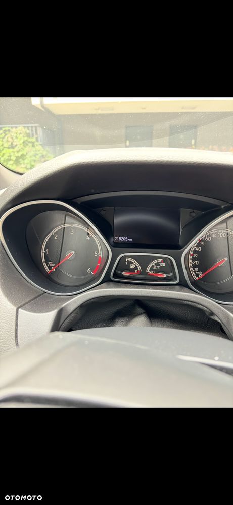 Ford Focus 2.0 TDCi ST - 16