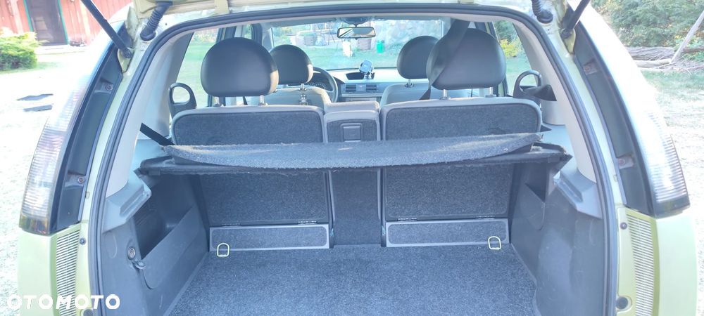 Opel Meriva 1.4 - 22