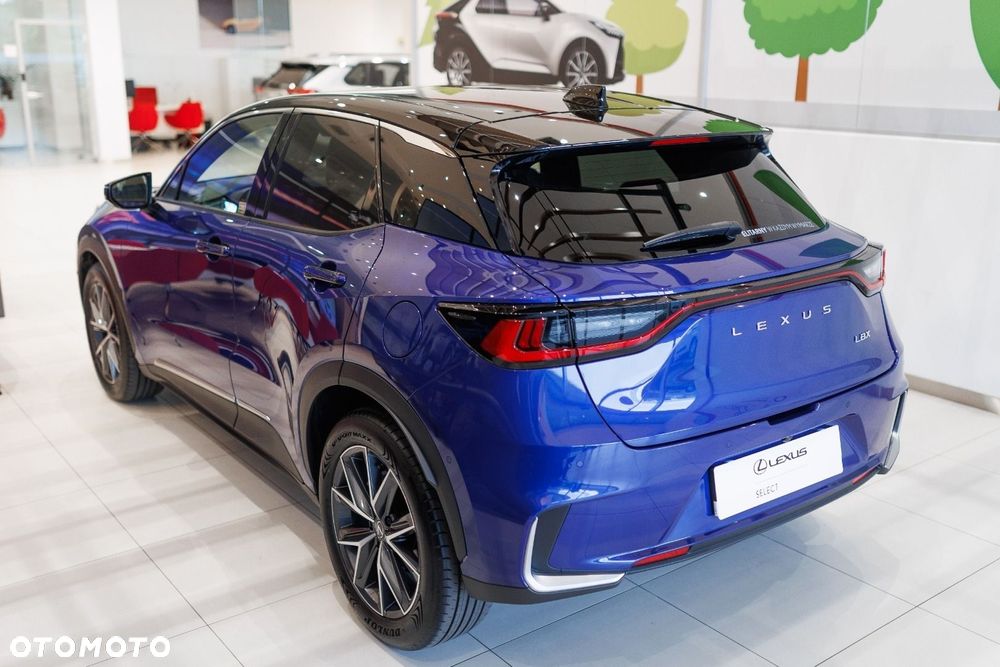 Lexus LBX - 5