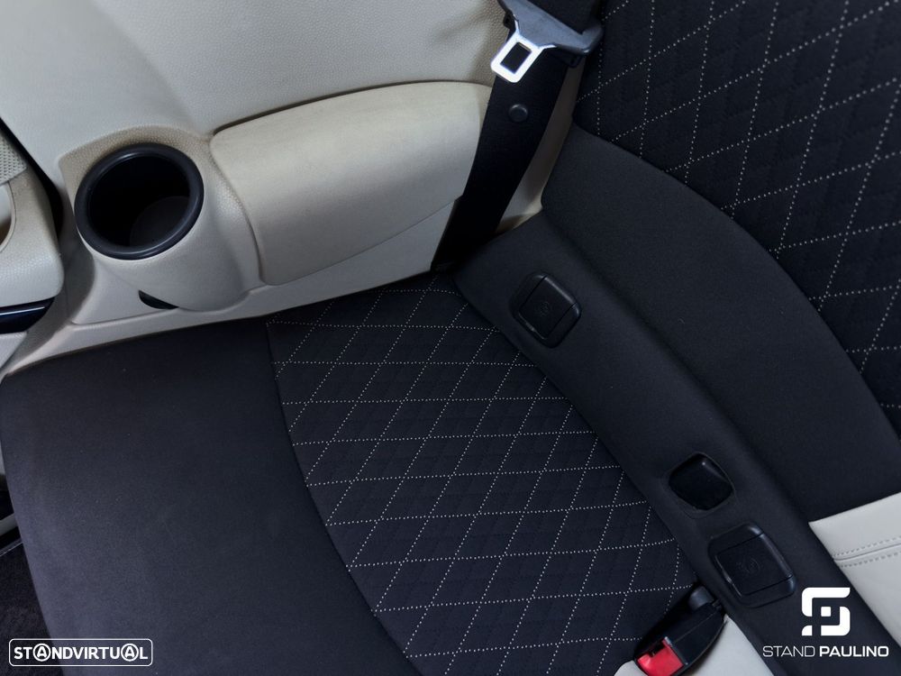 MINI Clubman One D - 27
