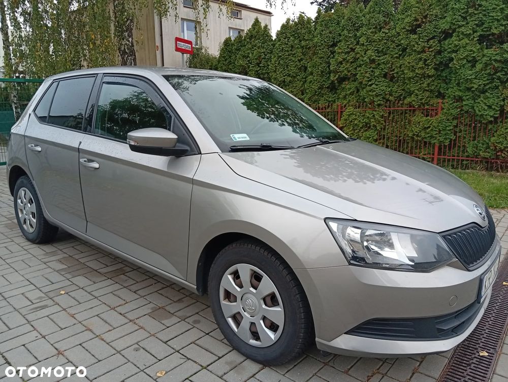 Skoda Fabia - 3