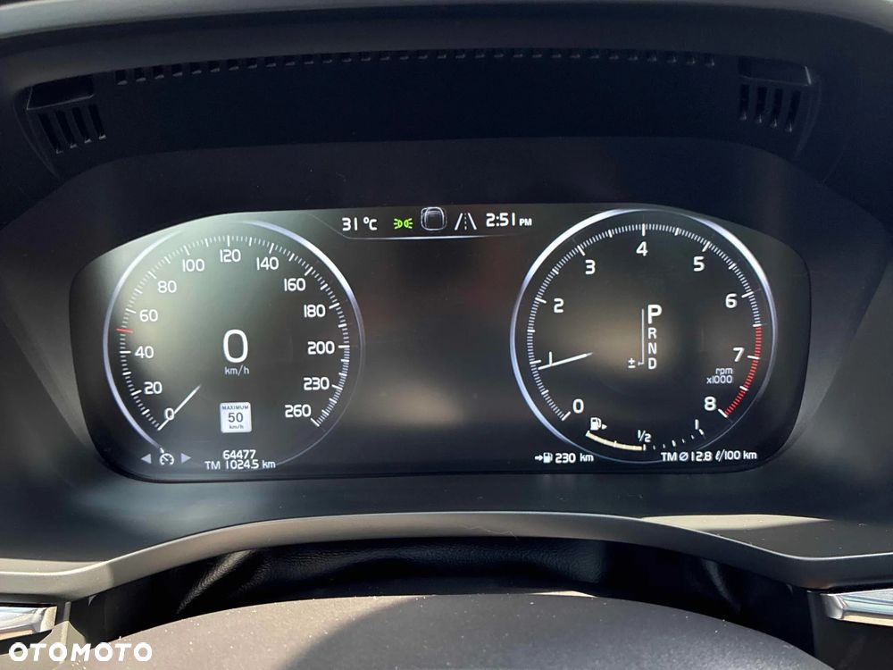 Volvo XC 60 T6 AWD Momentum - 11