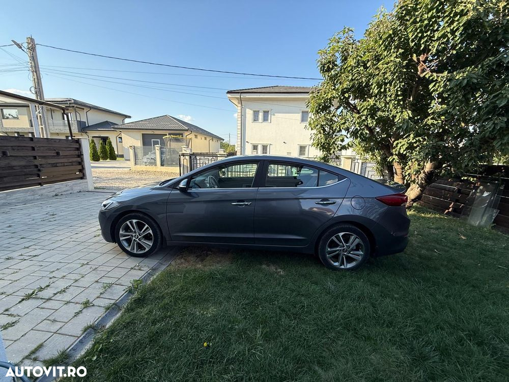 Hyundai Elantra 1.6 MPi Exclusive - 2