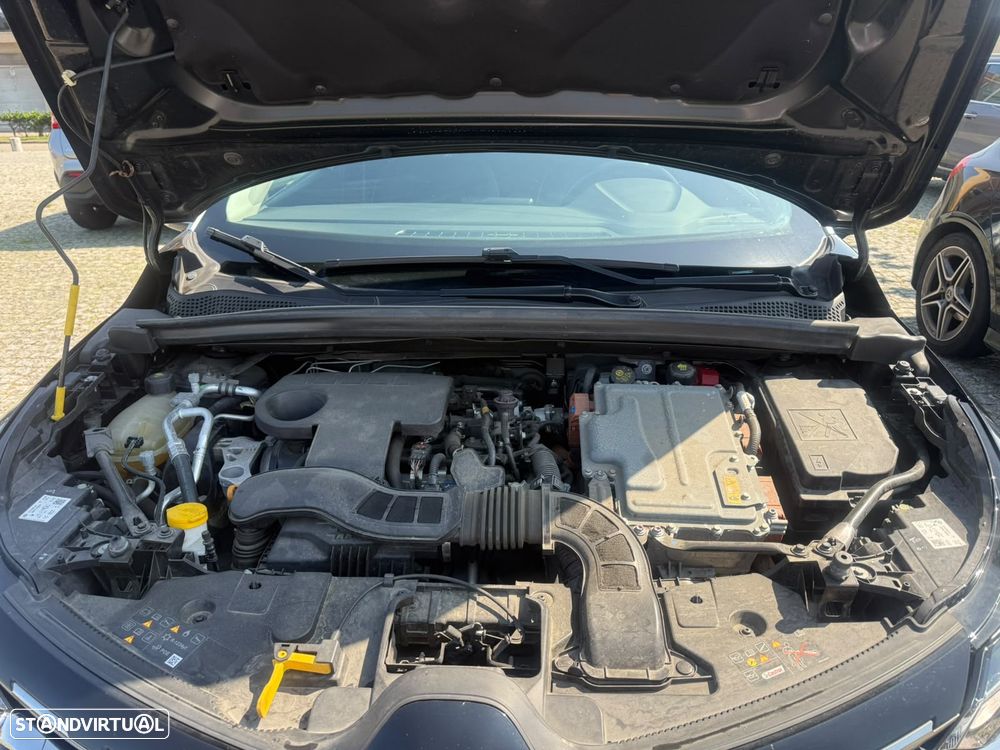 Renault Captur 1.6 E-Tech Full Hybrid Engineered - 4
