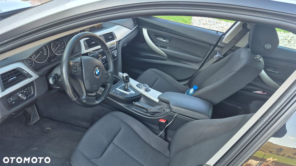 BMW 3GT 318d Advantage - 4