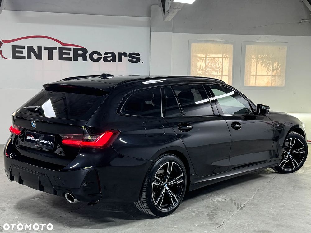 BMW Seria 3 320d xDrive M Sport Shadow - 16
