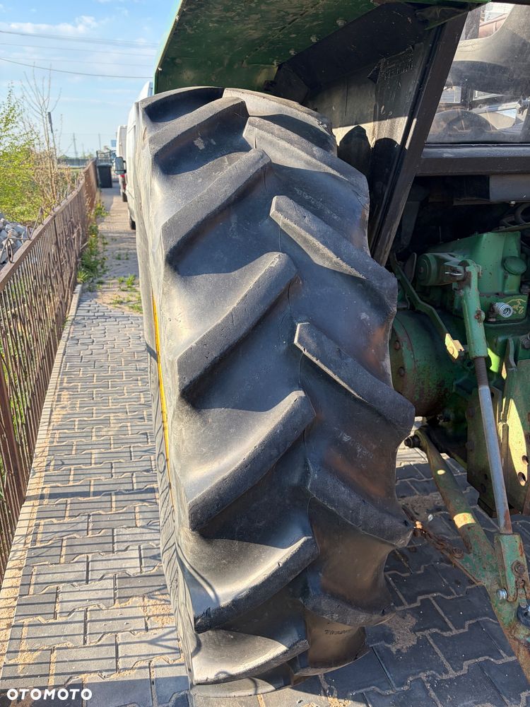 John Deere 3140 - 7