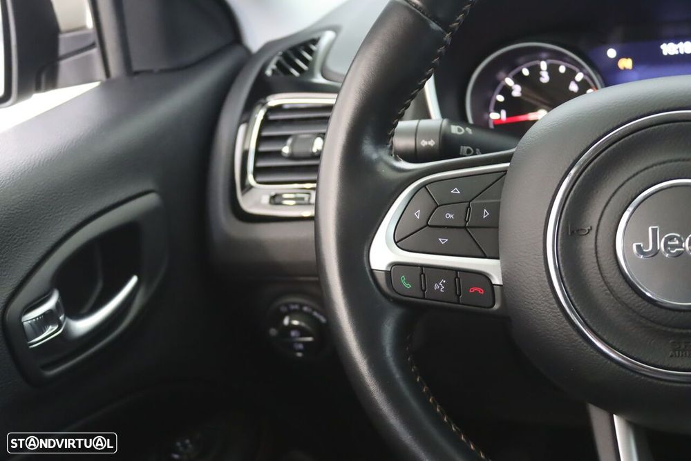 Jeep Compass 1.6 MultiJet Limited - 17